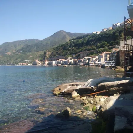 Porto Chianalea 84 *